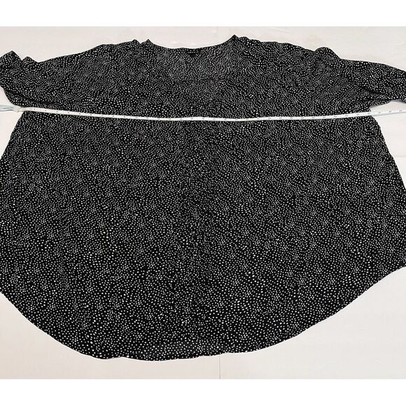 Torrid Black Polka Dot Georgette Pintuck Button-Front Blouse Size 5X - Picture 10 of 13